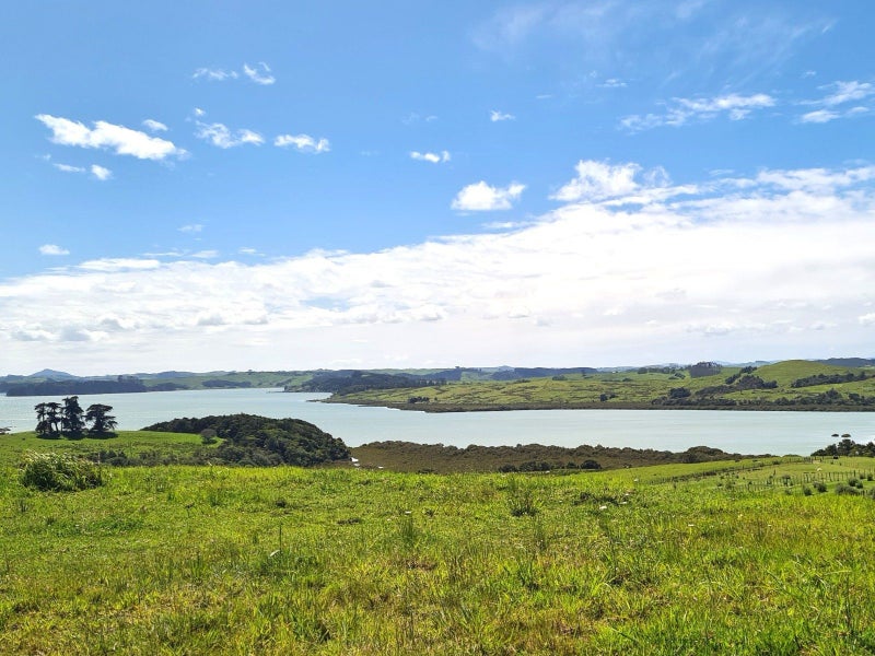 304 Arapaoa Road, Matakohe - Carousel 2