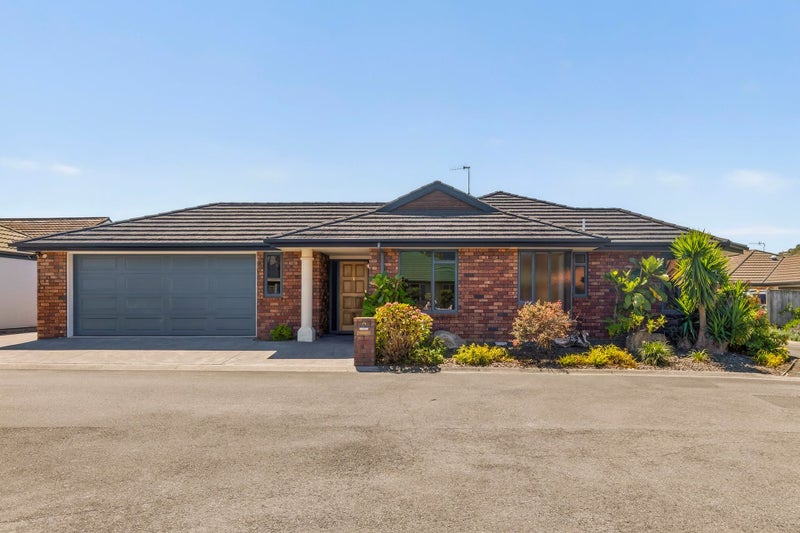 2 Dayman Way, The Wood, Nelson - Carousel 2