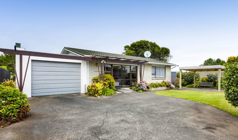 24A Albion Street, Hawera - Carousel 1