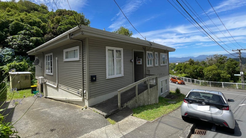 22 Krull Street, Vogeltown, Wellington, Wellington - Carousel 1