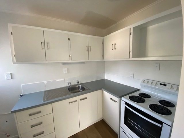 108 Fairfield Road, Fairfield, Hamilton - Carousel 2