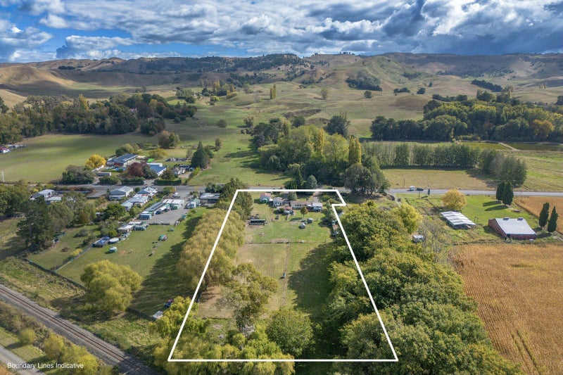 155 State Highway 2, Otane - Carousel 1
