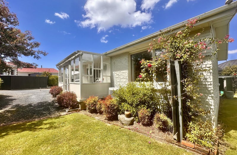 37 Catherine Street, Windsor, Invercargill - Carousel 1