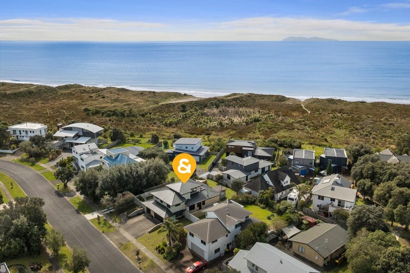 35 Papaunahi Road, Bowentown, Katikati - Carousel 1