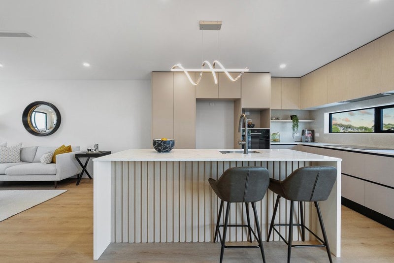 12C Rewi Street, Torbay, Auckland - Carousel 2