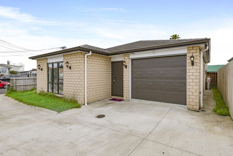 41A James Street, Mangere East, Auckland - Carousel 1