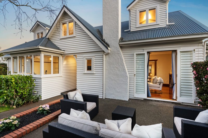 22 Fairholme Avenue, Epsom, Auckland - Carousel 2