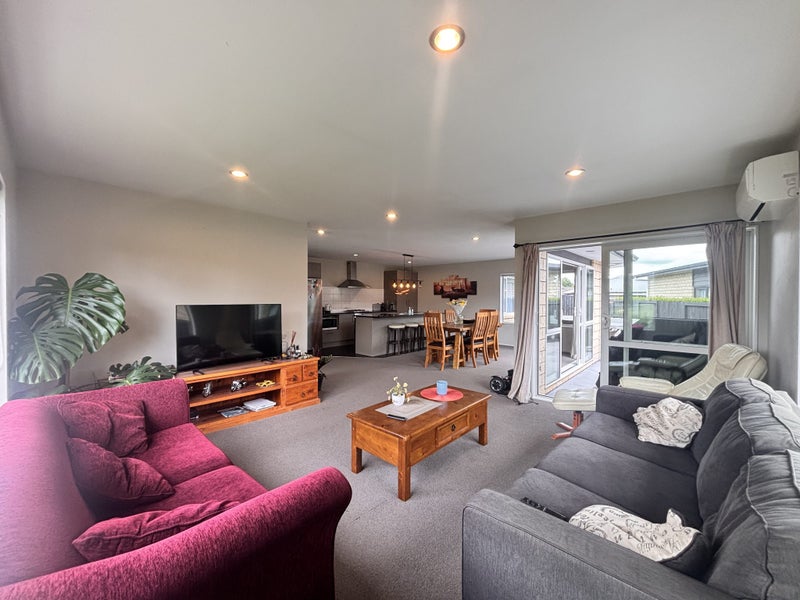 5 Ihimaera Terrace, Leamington, Cambridge - Carousel 2