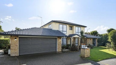 1 Highfields Terrace, Henderson, Auckland - Carousel 1