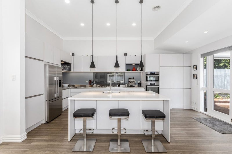 21 Farm Road, Northland, Wellington - Carousel 25