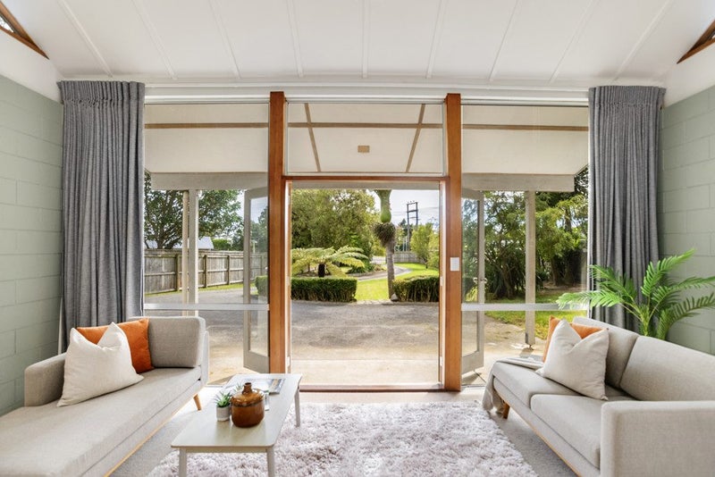 510 State Highway 1, Waikanae - Carousel 2
