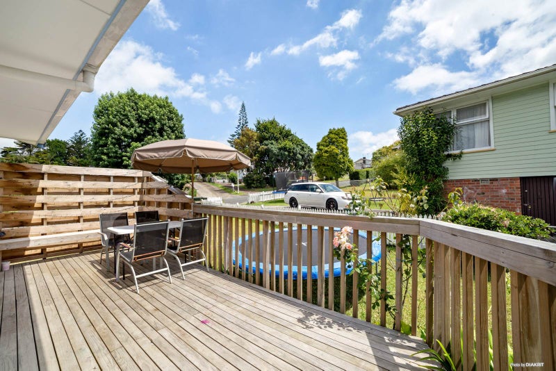 14 Aplin Place, Birkdale, Auckland - Carousel 2