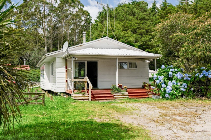 12 Tawhero Street, Mamaku - Carousel 1