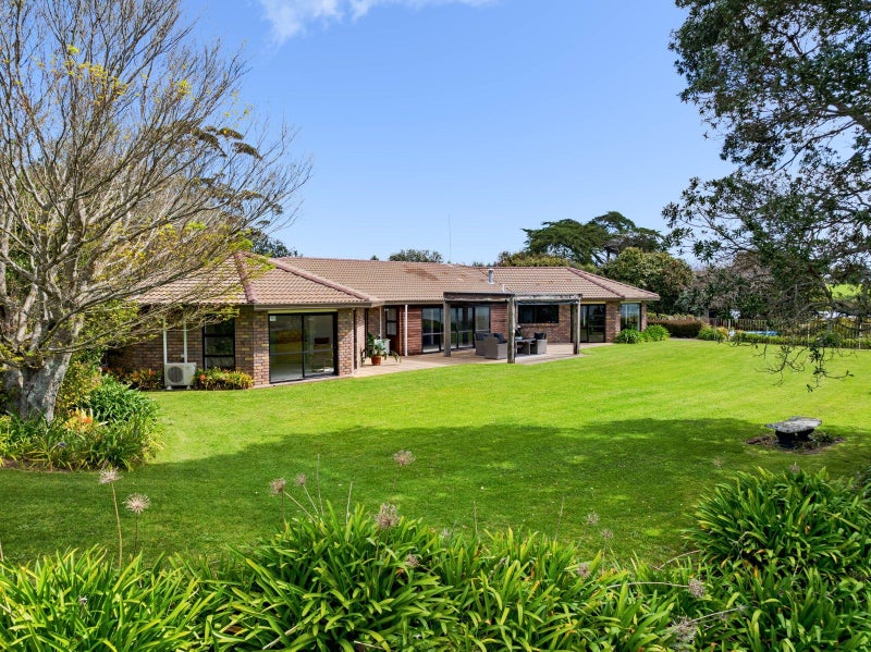 139 Kayelene Place, Omokoroa - Carousel 2