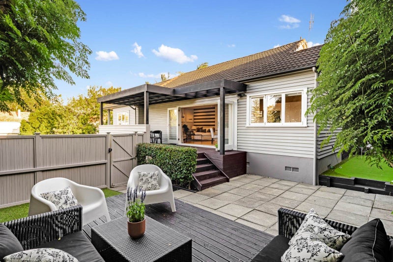 44 Rukutai Street, Orakei, Auckland - Carousel 2