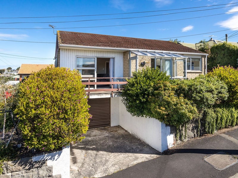 18 ARGYLE ST, Mornington, DUNEDIN - Carousel 1