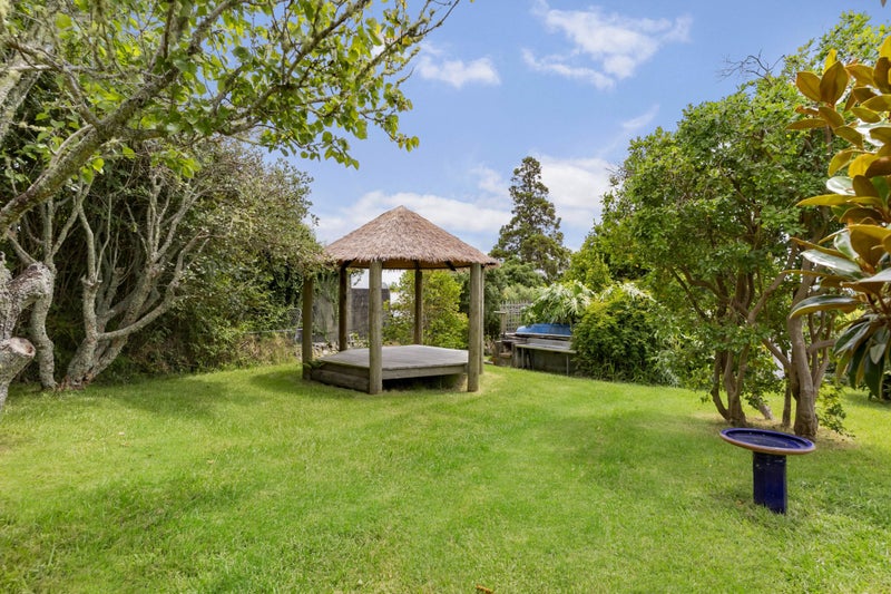 578 Beach Road, Rothesay Bay, Auckland - Carousel 2