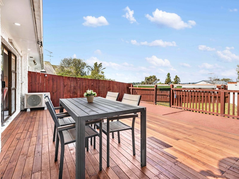 3/32 Strong Street, St Johns, Auckland - Carousel 2