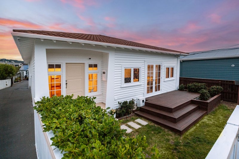 10 Chelsea Street, Miramar, Wellington - Carousel 1