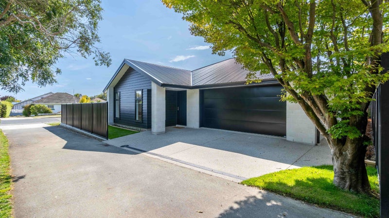 143 Terrace Street, Rosedale, Invercargill - Carousel 1