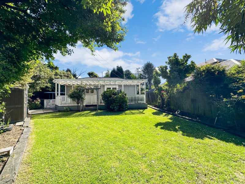 2 Branston Street, Hornby, Christchurch - Carousel 1