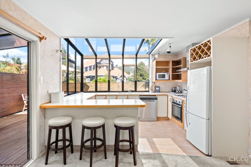 28A Penrose Street, Woburn, Lower Hutt - Carousel 2