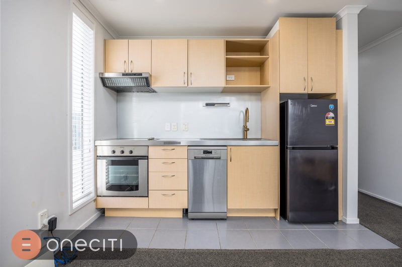 2N/20 Charlotte Street, Eden Terrace, Auckland - Carousel 2