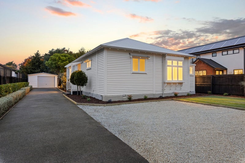 12 Mays Road, St Albans, Christchurch - Carousel 1