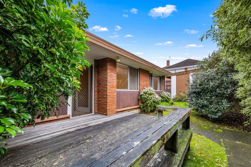 3/231 Queens Road, Panmure, Auckland - Carousel 1