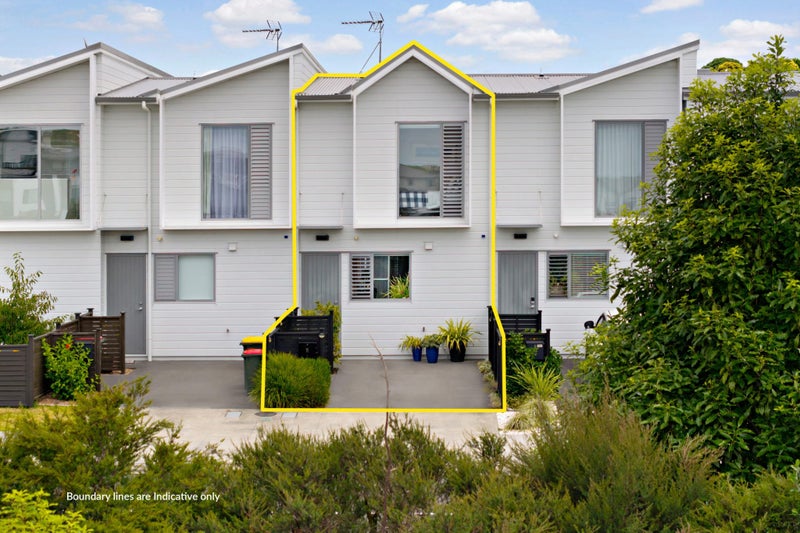 11 Fairgray Lane, Red Beach, Red Beach - Carousel 1