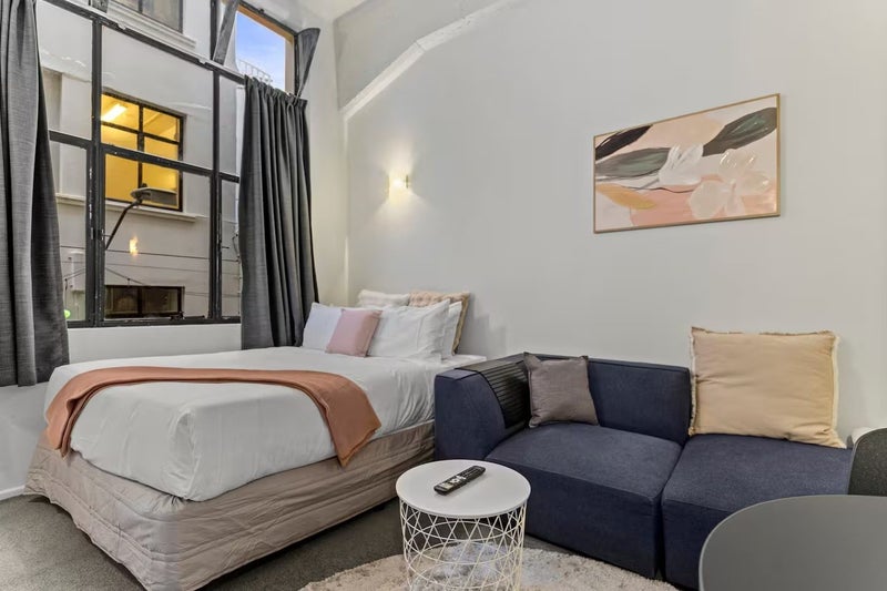 2F/11 Durham Street East, Auckland Central, Auckland - Carousel 2