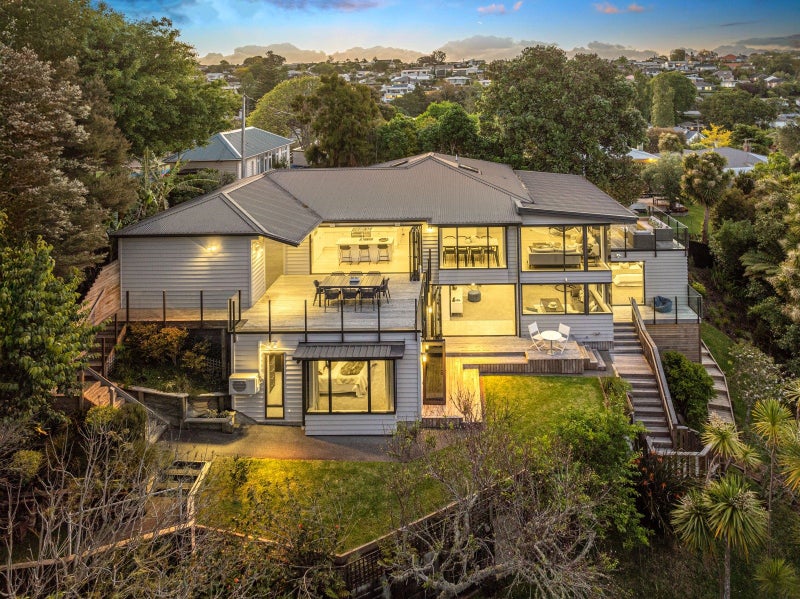 53 Kelvin Road, Remuera, Auckland - Carousel 1