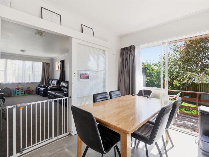 9 Ridge Street, Otumoetai, Tauranga - Carousel 2