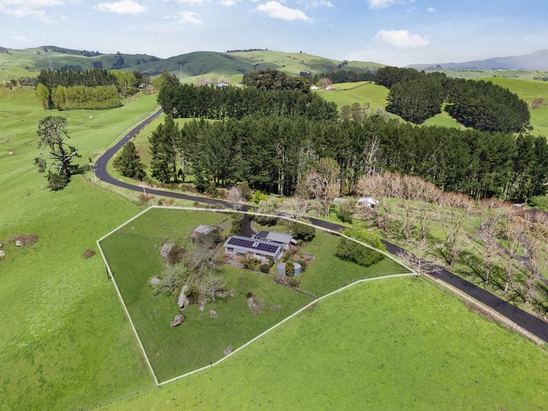 821 French Pass Road, Karapiro, Cambridge - Carousel 2