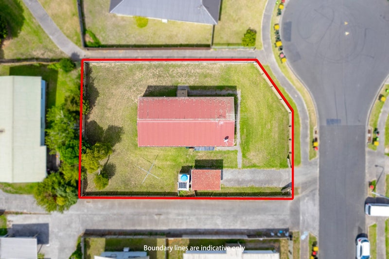 18 Solveig Place, Randwick Park, Auckland - Carousel 16