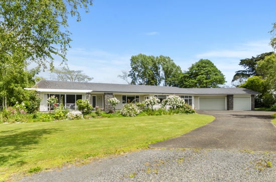 143 Lyons Road, Pokeno - Carousel 1