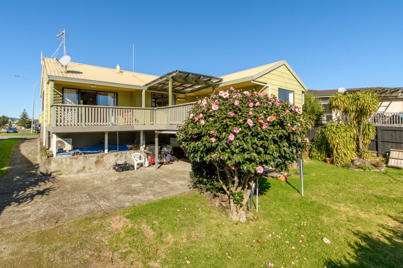 52 Lagoon Place, Poike, Tauranga - Carousel 2