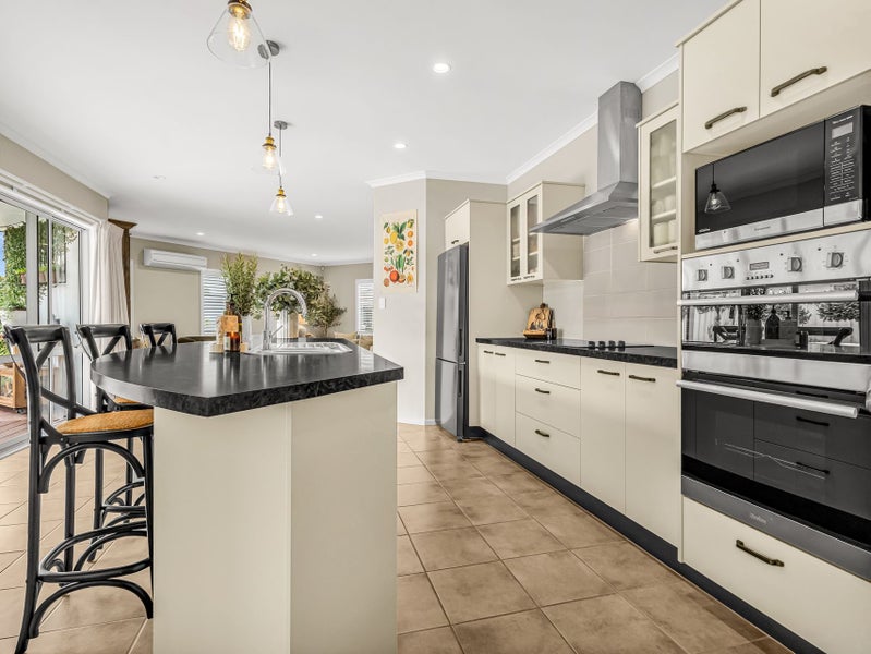 36 Northwood Avenue, Mahora, Hastings, Hawke's Bay - Carousel 2