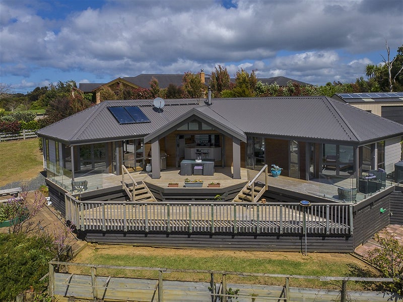 4 Kanuka Road, Sandspit, Warkworth - Carousel 1