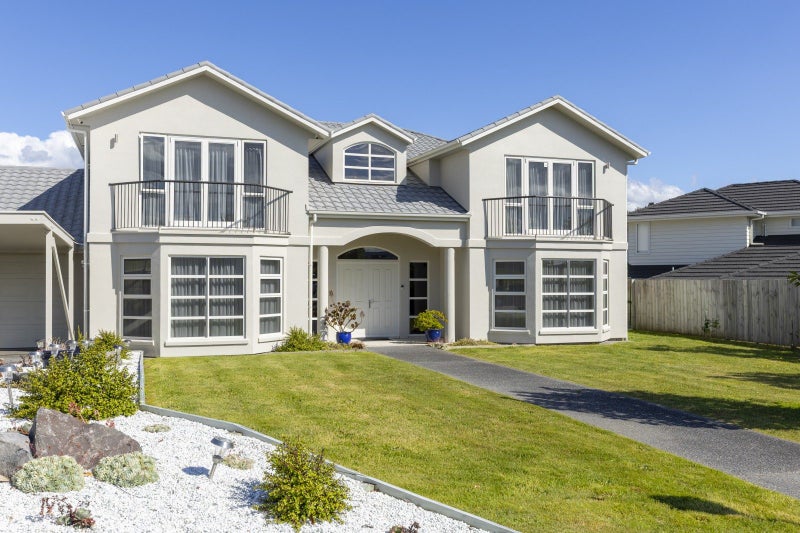 28 Magnolia Rise, Waipahihi, Taupo, Waikato - Carousel 1
