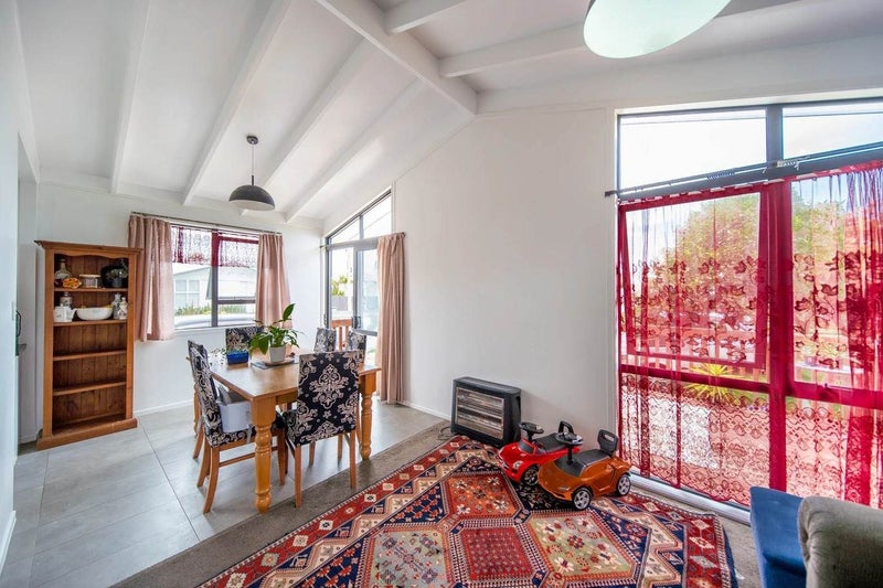 16 Hardie Street, Mangere East, Auckland - Carousel 7