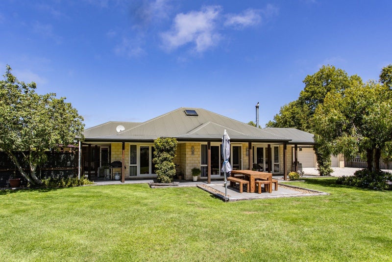 83 Old Main North Road, Leithfield, Amberley - Carousel 1