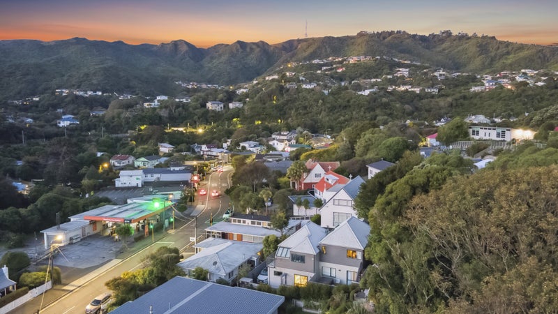 1/30 Ottawa Road, Ngaio, Wellington - Carousel 26