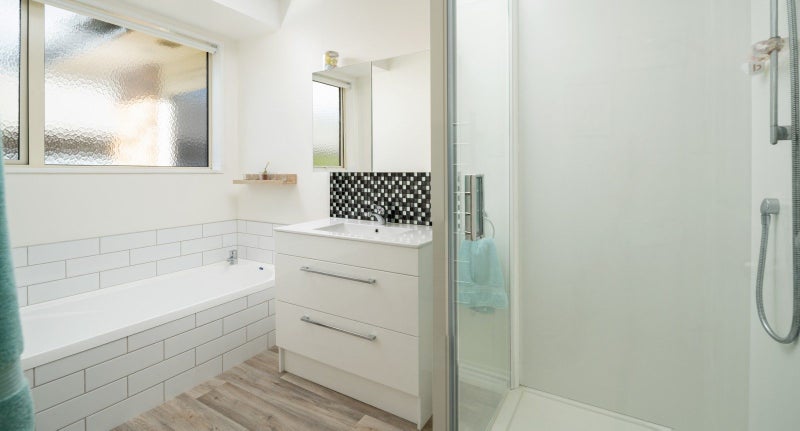 2 Whitby Close, Waikawa, Picton - Carousel 21