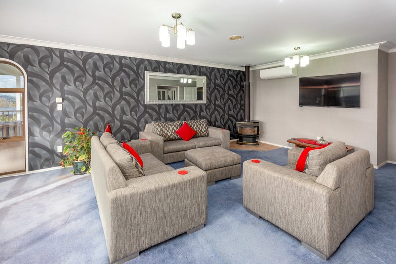 18 Anzac Road, Pukekohe, Pukekohe - Carousel 2