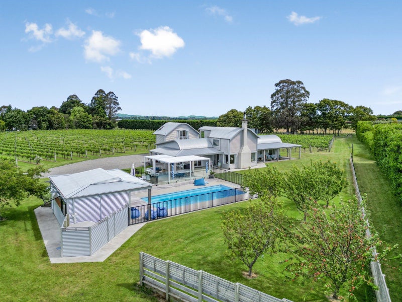 42 Loop Line, Masterton - Carousel 1
