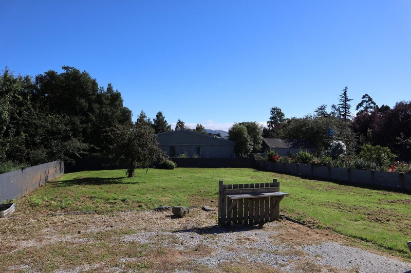 43 Copinsha Street, Palmerston - Carousel 22