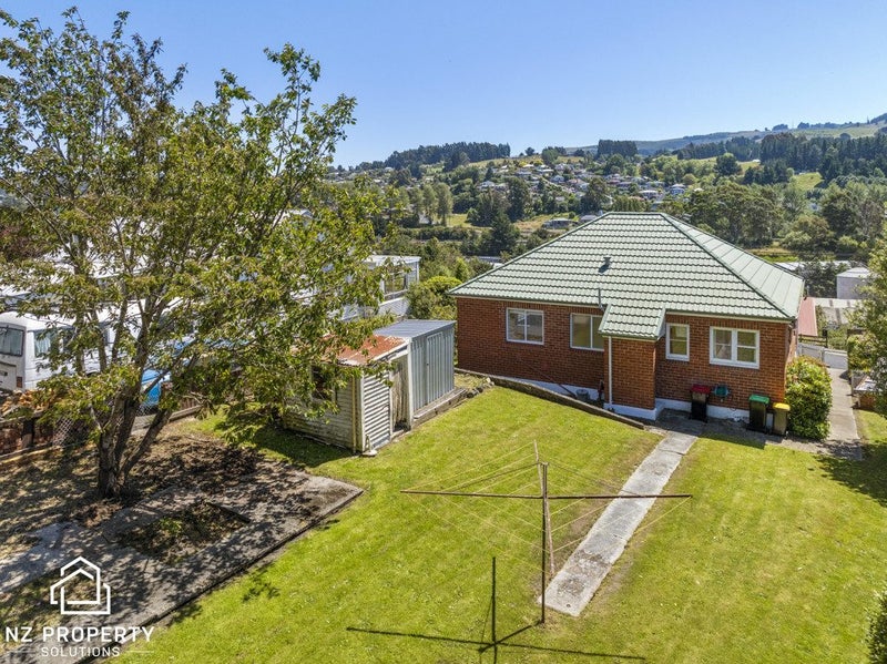 13 Rennie Street, Green Island, Dunedin - Carousel 2