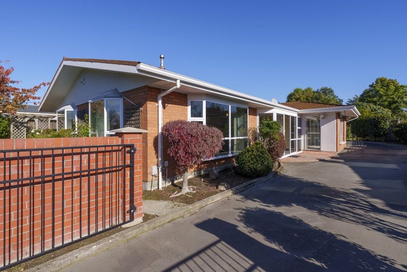 144 Warren Crescent, Hillmorton, Christchurch - Carousel 1