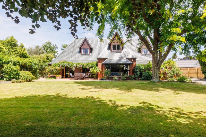 52A Ihaka Street, Hokowhitu, Palmerston North - Carousel 1